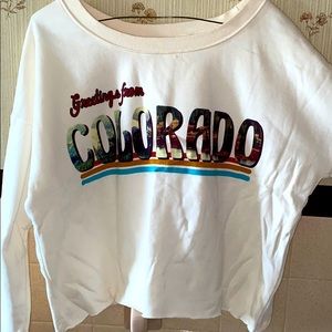 creme colored long sleeve colorado shirt!❤️